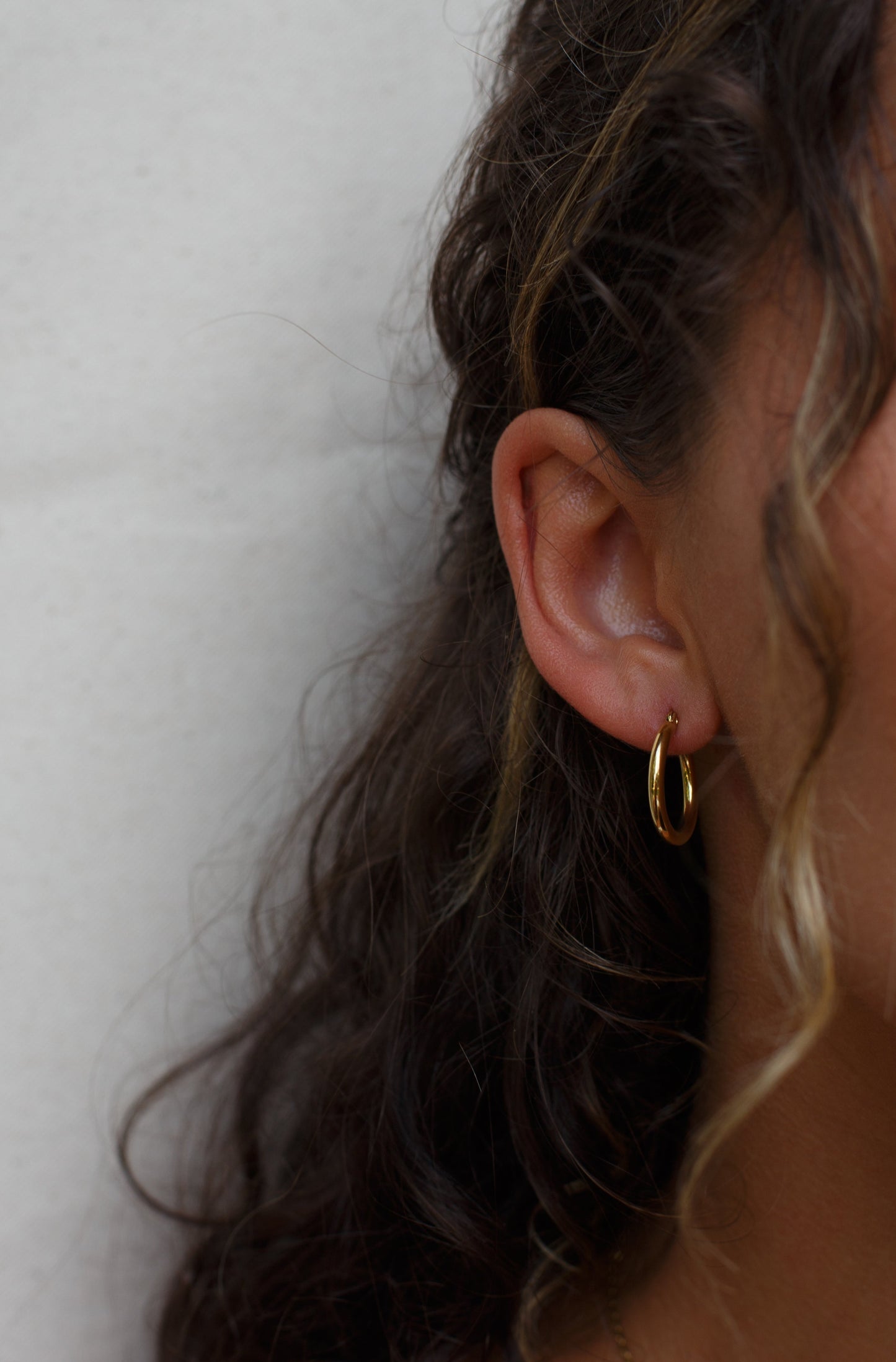In the Moment Hoops Gold