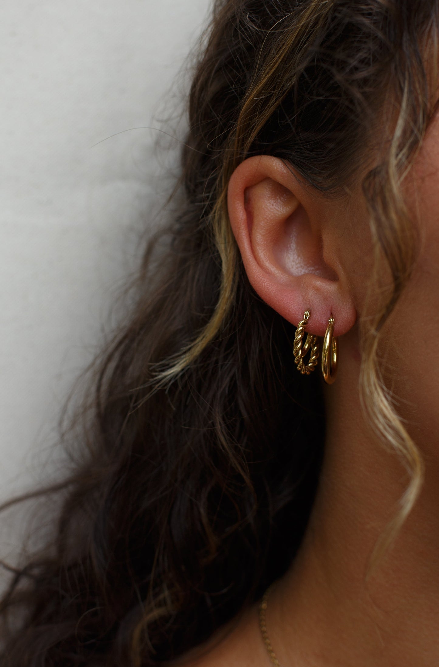 In the Moment Hoops Gold
