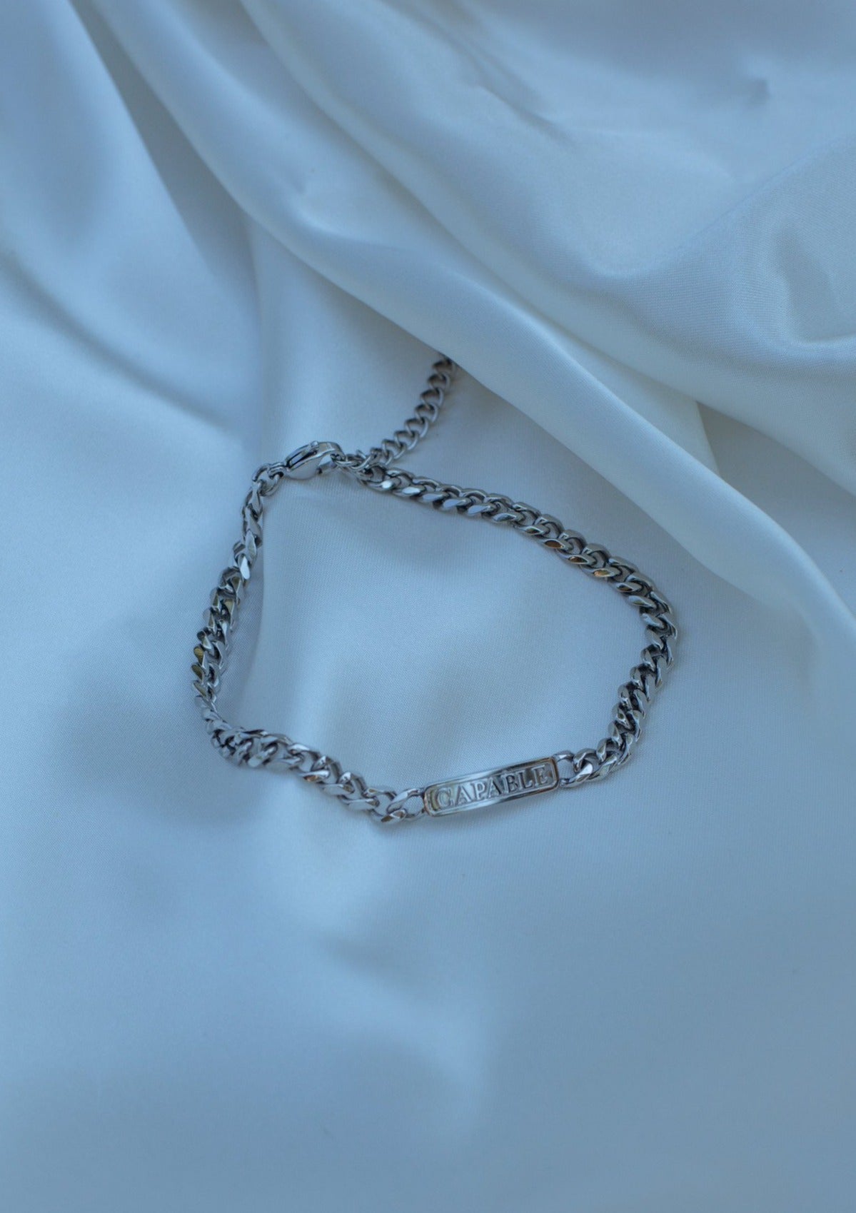 Capable Anklet Gold