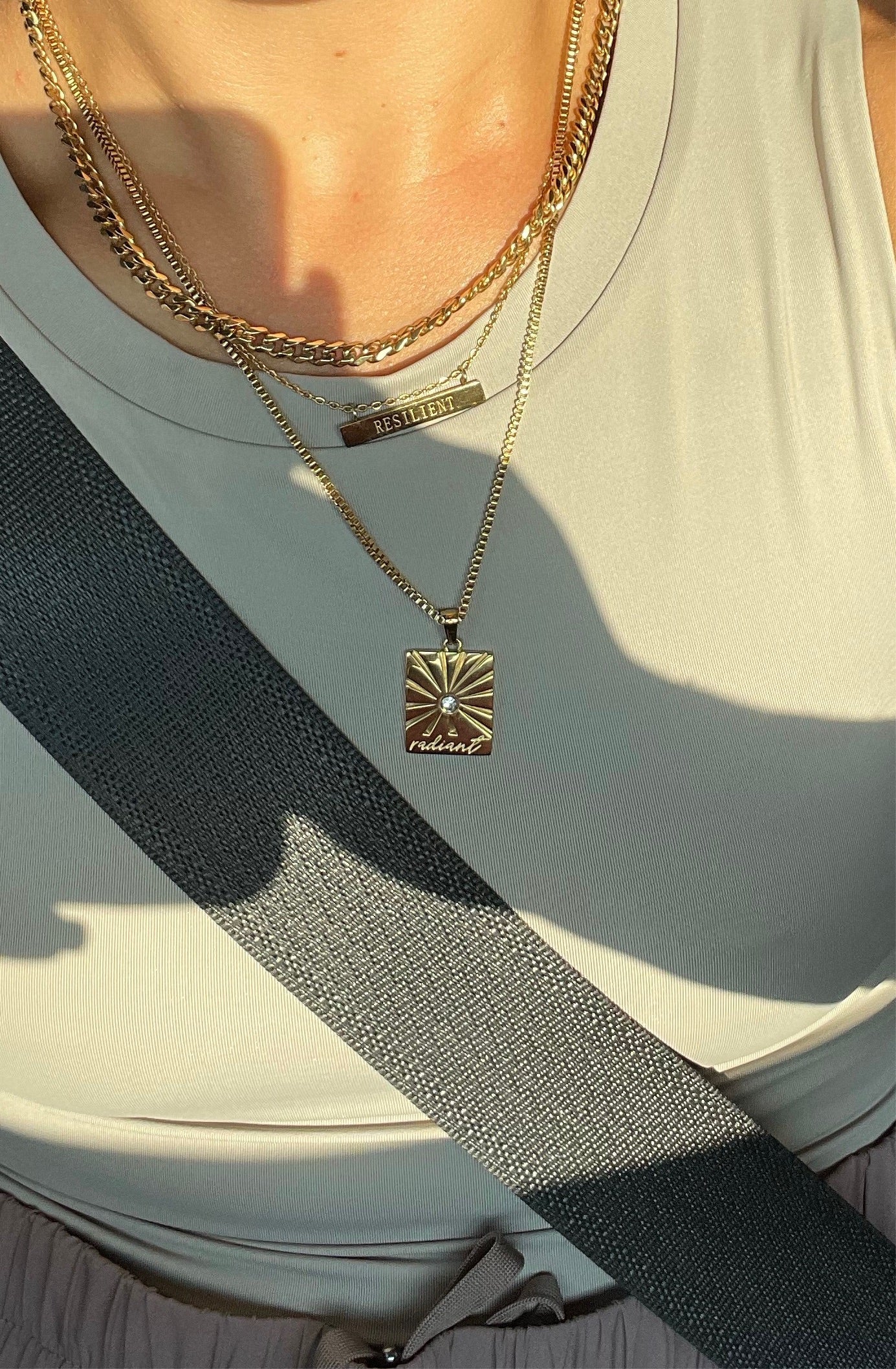 Radiant Pendant Necklace Silver