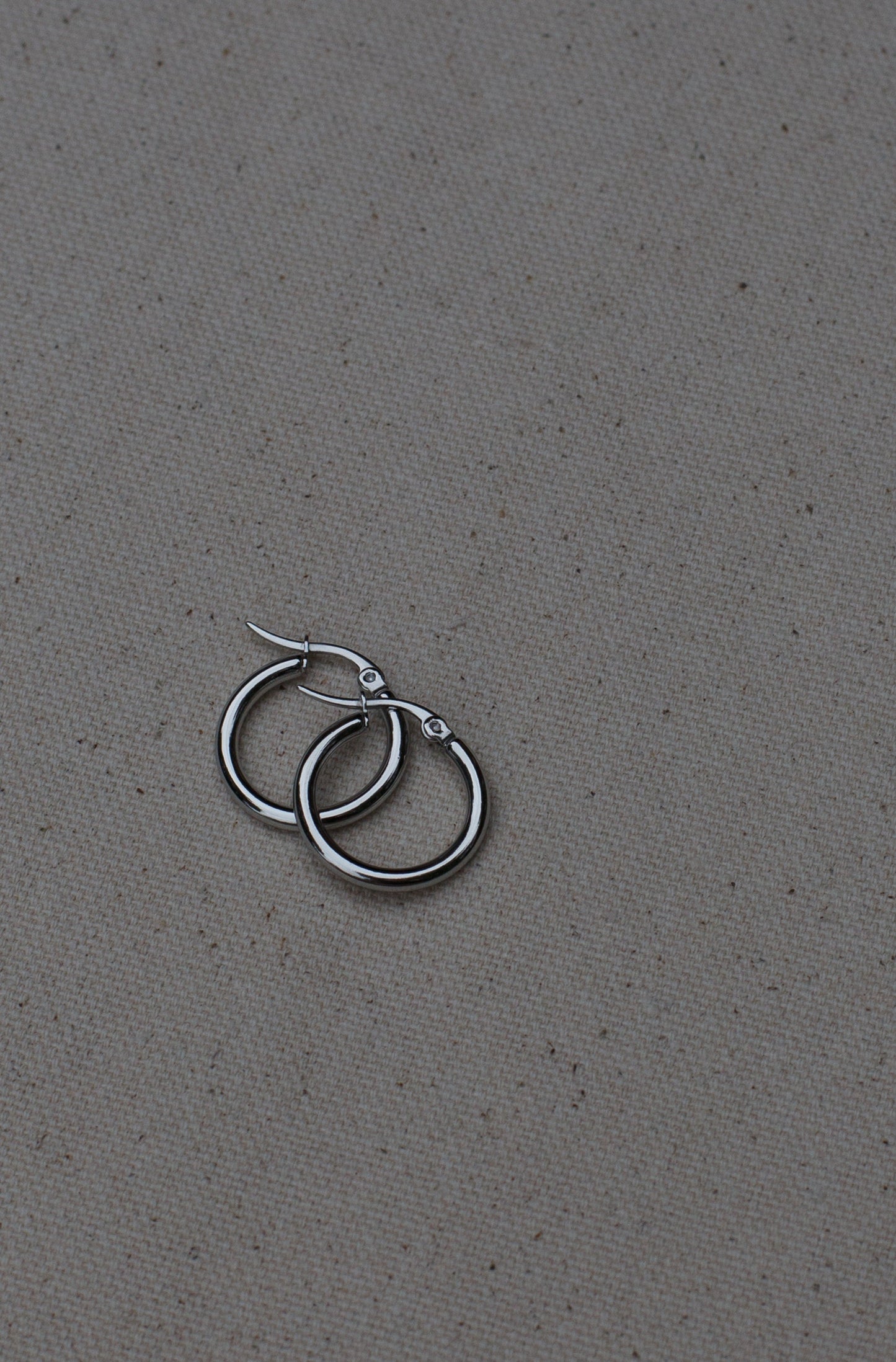 In the Moment Hoops Silver